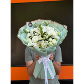 BEYAZ ÖZEL ŞIK BUKET